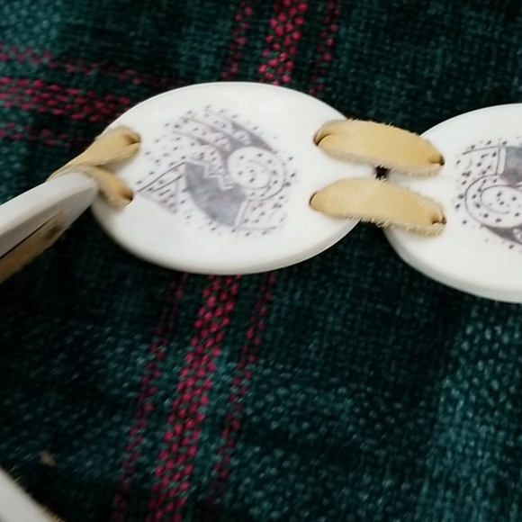 Vintage Western Style Belt - Picture 5 of 5